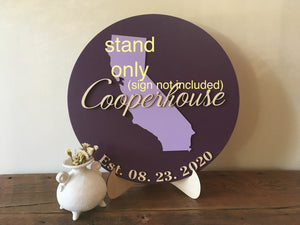 stand for round wooden last name sign guest book alternative signyoustyle.com